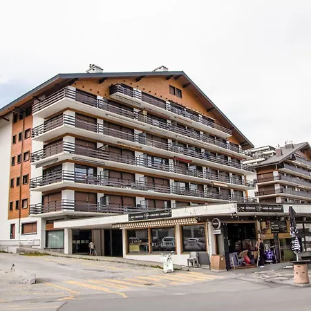 Les Platanes E3 By Interhome