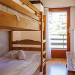 Les Platanes E3 By Interhome